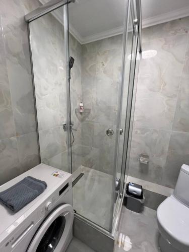 Bilik mandi di Crystal Apartment
