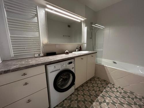 Appartement Rénové avec Style au Cœur d'Annecy