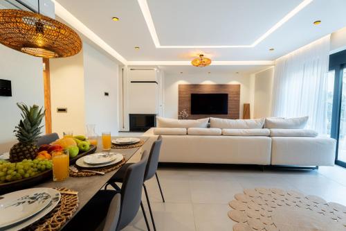 Etheras 1 - Holiday Apartments