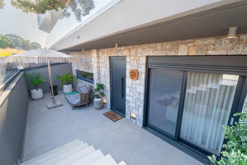 Etheras 1 - Holiday Apartments