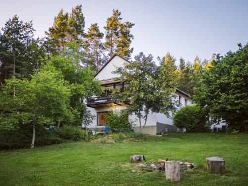 Terra Farma Cottage, cozy urban escapes here!