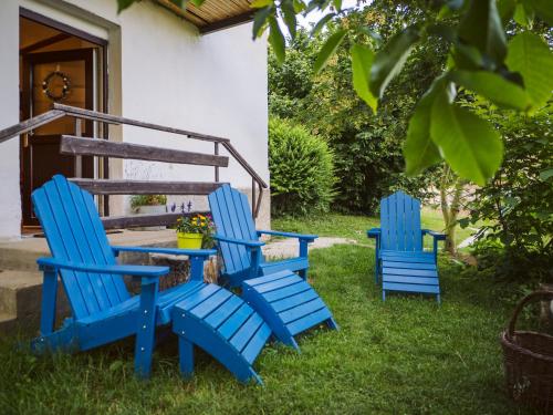 Gallery image of Terra Farma Cottage, cozy urban escapes here! in Chraštice