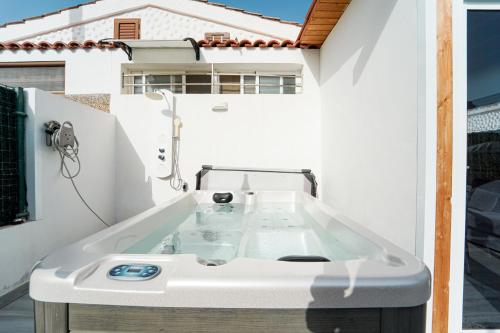 Fotografie z fotogalerie ubytování Chalet Luxury with privacy and Jacuzzi By Canarias prime homes v destinaci Maspalomas