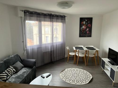 Charmant appartement dernier étage