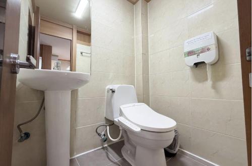 Gallery image of Mokpo Family Tourist Hotel in Mokpo
