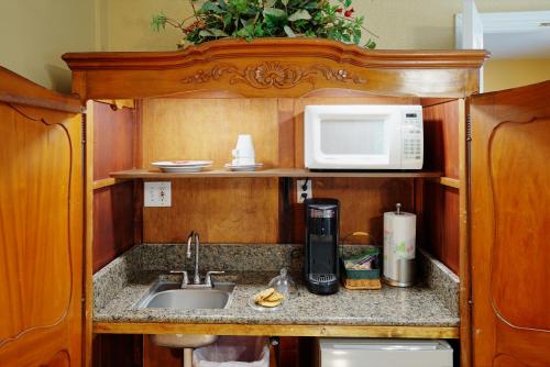 Una cocina o zona de cocina en Bed and Breakfast on White Rock Creek