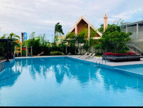 Πισίνα στο ή κοντά στο Solea Tropical Suite