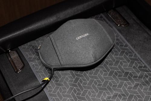 a car seat with a cord plugged into it at Aank Ryokan Hotel Ansan Seonbu Branch in Ansan