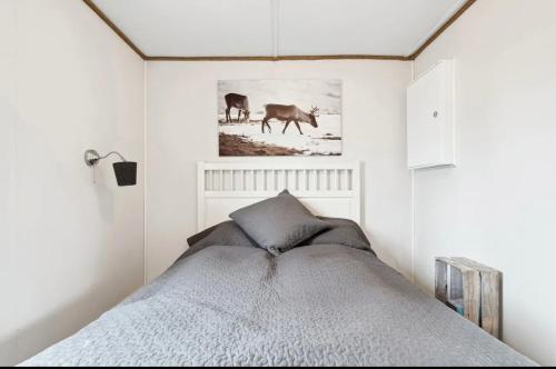 Ένα ή περισσότερα κρεβάτια σε δωμάτιο στο Steigen Cabin North
