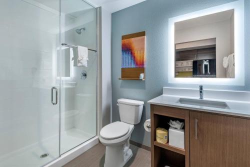 Ванная комната в MainStay Suites Durango