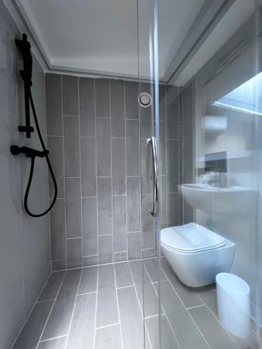 Un baño de Jovarelis