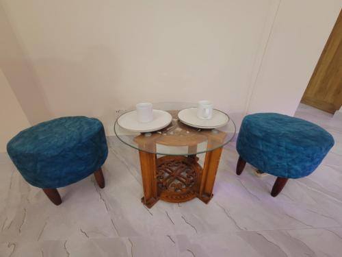Χώρος καθιστικού στο Luxurious Ac Room with Washroom & Balcony