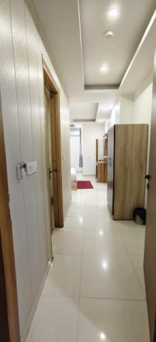 Gambar di galeri bagi Hotel Aman Grand New Delhi # Mahipalpur # Restaurant, Lift, # Top Rated Property di Delhi