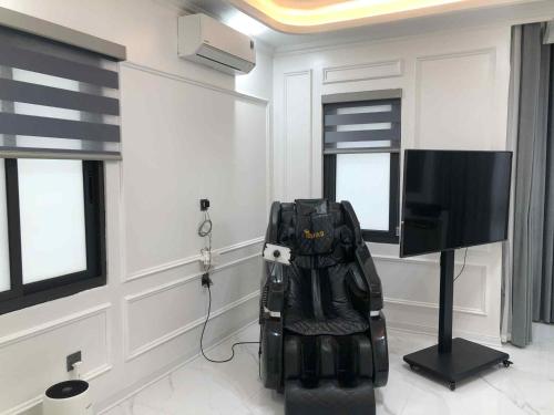 TV a/nebo společenská místnost v ubytování Ecorivers Hải Dương