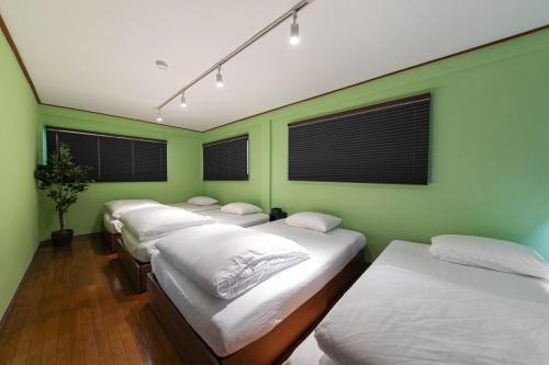 Tasone Stay OSAKA SGT1