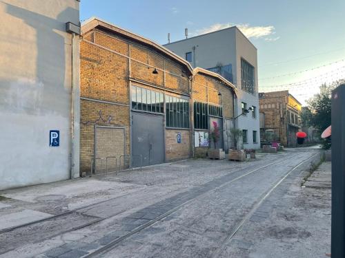 Spreeblick Studio Design-Loft mit Terrasse & Parkplatz photo 22