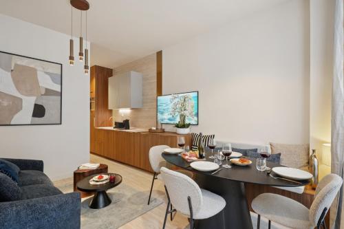 Lavie Maison - Suite Eiffel Balnéo