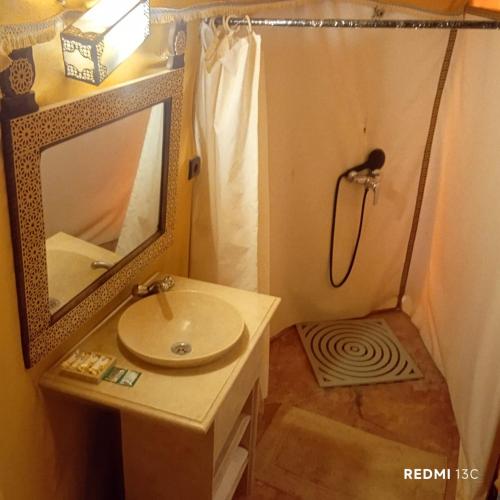 Ένα μπάνιο στο Horaz luxury camp