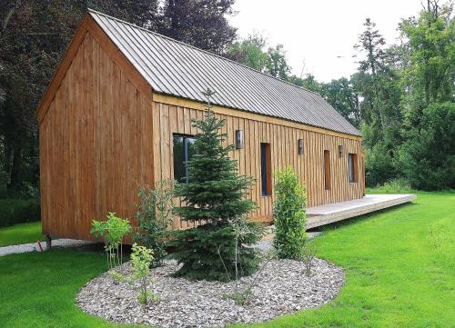 Zahrada ubytování Les Cabanes du Moulin de l'Ortille & SPA
