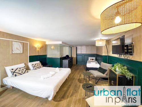 UrbanFlat 31 - Triplex Loft in Central Paris