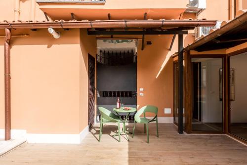 The Best Rent - Peaceful oasis with garden near the Colosseum