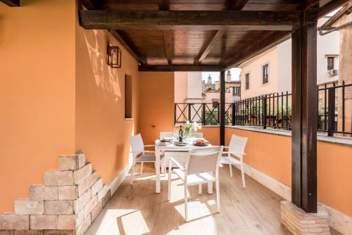 The Best Rent - Peaceful oasis with garden near the Colosseum