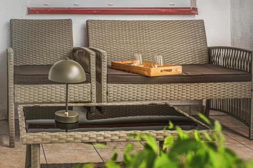 Posezení v ubytování Komfortowy Apartament Jacuzzi & Balkon & 2 sypialnie