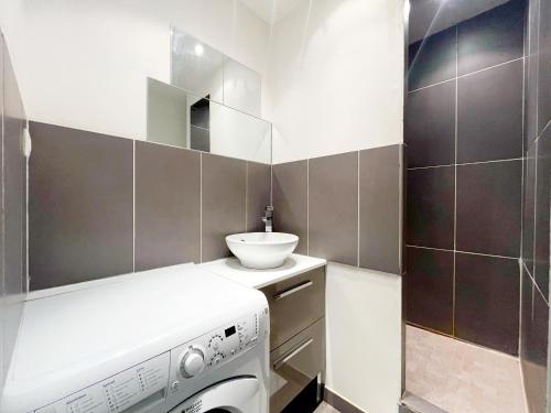 suite Lavanil - Appartement 6 personnes - Check in h24 wifi