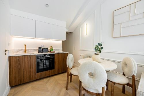 9#New suite 4 people - Saint-Germain Notre-Dame
