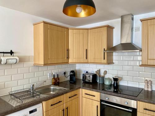 Køkken eller tekøkken på One bedroom flat close to the Tower Bridge