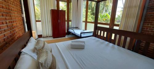 Gallery image of Ko Lake Room in Ahangama