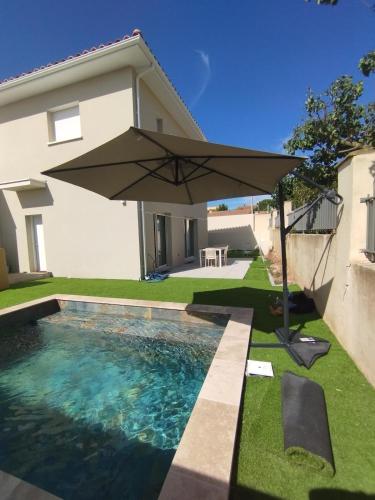 Maison de vacances avec jardin et piscine 6 personnes 3 chambres