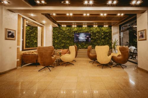 TV o dispositivi per l'intrattenimento presso Hotel ZOO Sofia - Secured Paid Parking