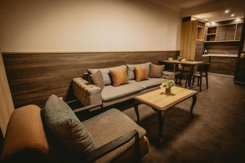 Area soggiorno di Hotel ZOO Sofia - Secured Paid Parking
