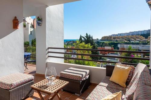 Seaview 2 beds appartment La Duquesa