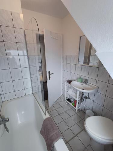 Koupelna v ubytování Westfalio Apartments - BrightStay Halver - feel at home