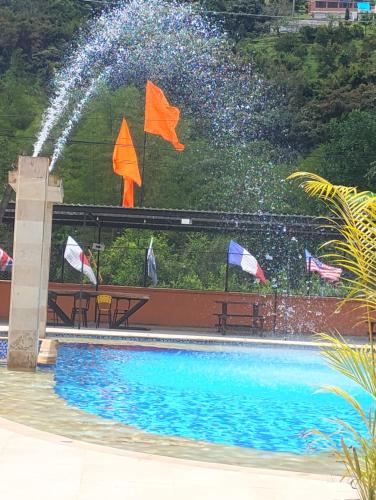 Πισίνα στο ή κοντά στο Hotel terrazas del sol