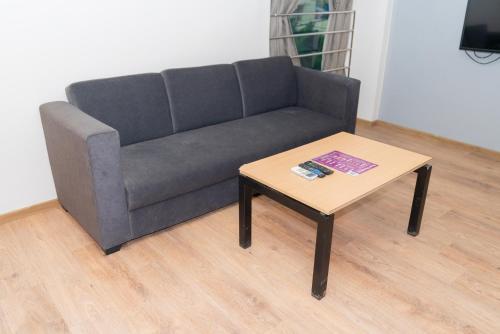 Posezení v ubytování Hotel Royal Samrat Residency Manyata Tech Park