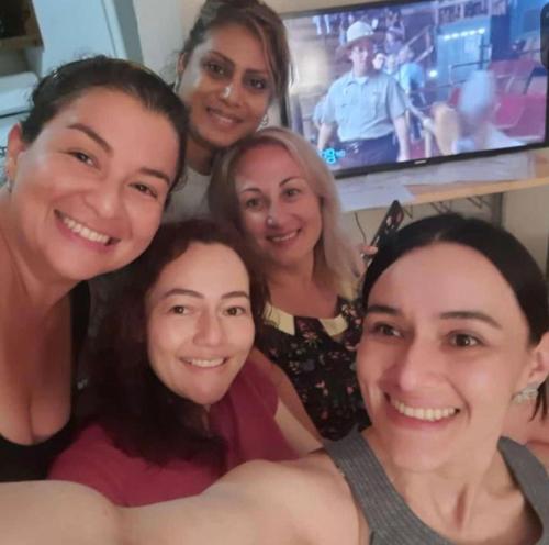 Fotografie z fotogalerie ubytování The Hollywood Hostel - Free Dinner-Women Rooms - Men Rooms - No Mix Early and Late Check Available Long Term OK v destinaci Hallandale Beach