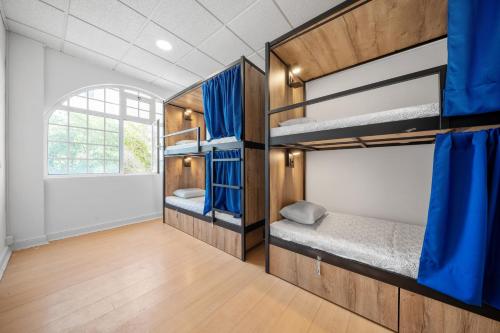 Plaza Inn Hostel & Rooms