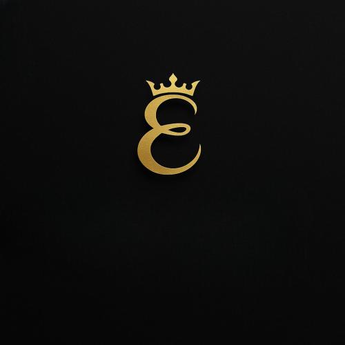 a letter g with a crown on a black background at Eterna Palace in Papaloa