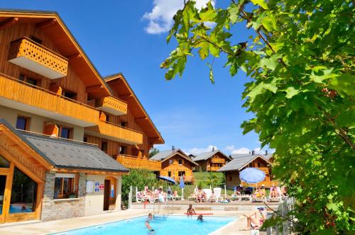 Πισίνα στο ή κοντά στο Résidence Goélia Les Chalets de la Toussuire