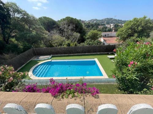 Πισίνα στο ή κοντά στο Mediterranean Peaceful Getaway