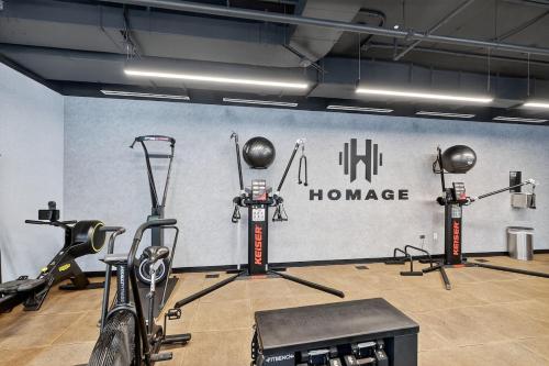 Fitness centrum a/nebo fitness zařízení v ubytování Modern Studio Downtown Miami