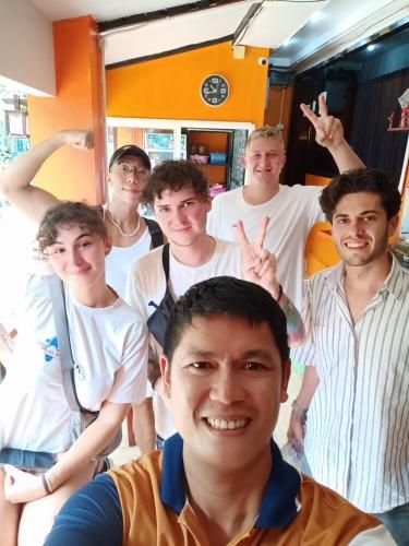 Clientes alojados en Voyagers Hostel