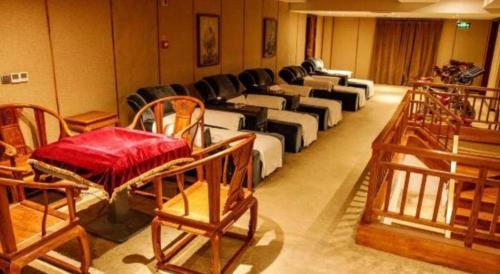 Χώρος καθιστικού στο Metropark Hotel