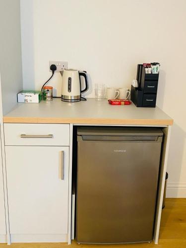Η κουζίνα ή μικρή κουζίνα στο Easy Lodge Hounslow West