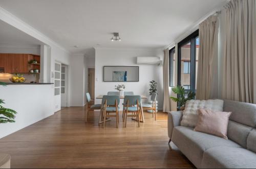 Gallery image of Central urban nest with pool gym free parking in Perth