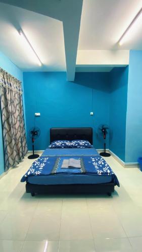 Katil atau katil-katil dalam bilik di SH-StayHere with 3 bedroom and 2 bathroom