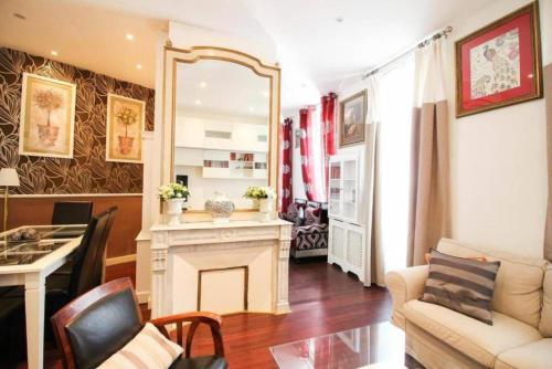 Grand appartement pour 4 personnes/ Cours Lieutaud